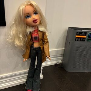 2003 MGA 24" Bratz Chloe Rare